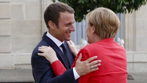 Lauwarme Glückwünsche aus Frankreich