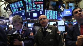 Anleger ziehen Milliarden von der Wall Street ab