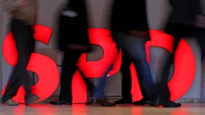 Die Schwarze Witwe lieben lernen