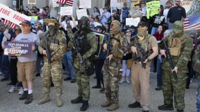 Facebook sperrt in Amerika Konten einer rechtsextremen Gruppe