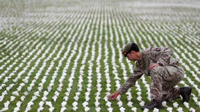 72.000 Figuren für gefallene Soldaten