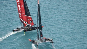 Neuseeland segelt am ersten Tag auf und davon