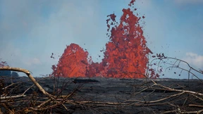 Lavaausstoß nimmt zu