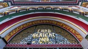 Partnerin angezündet – Mann zu sieben Jahren und sechs Monaten Haft verurteilt