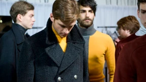 Eine Frau und ihr Mannifest