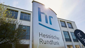 HR beendet 2020 mit Verlust
