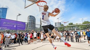 NBA-Stars zu Besuch im Hafenpark