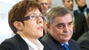 Nun eine „sozialdemokratische“ Koalition 