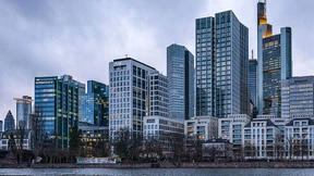 KGAL und EZB verstärken sich mit neuen IT-Fachfrauen