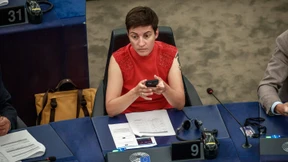 Ko-Vorsitzende der Grünen im Europaparlament tritt zurück