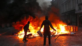 Polizei startet Razzien gegen G-20-Gegner