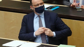 Spahn will mit Corona-Kritikern reden, doch manche sind schon weg