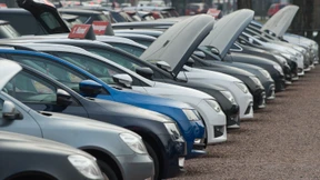 Höhere Zinsen und strengere Anforderungen bei Ratenkrediten