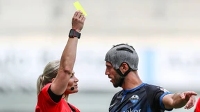 Kartenkönig mit Helm