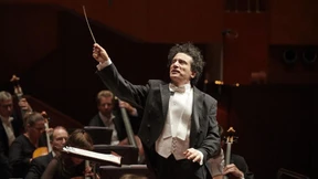 Volle Säle, volle Werft