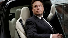 Musk kündigt für August Präsentation von Tesla-Robotaxis an
