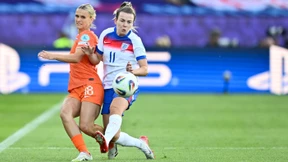 Titelverteidiger England hält dem Druck stand