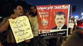 Tausende Ägypter feiern Entmachtung des Militärs