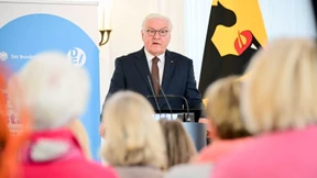 Steinmeier beklagt zunehmende Benachteiligung von Frauen