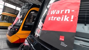 Warnstreiks im ganzen Land