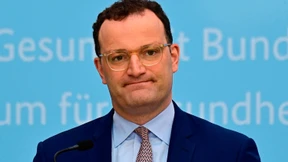 SPD fordert Spahns Entlassung