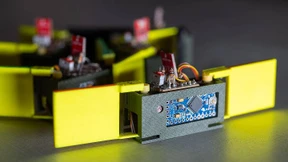 Von Termiten, Smarticles und Supersmarticles