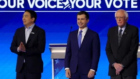 Sanders erklärt Sieg, Yang gibt auf