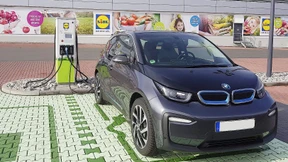 Lidl will 400 Ladesäulen für Elektroautos bauen