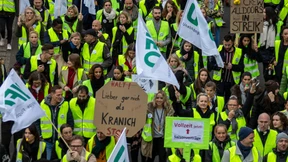 Flugbegleiter drohen Lufthansa mit neuen Streiks