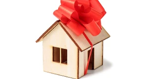 Eigenheim verschenken und Steuern sparen