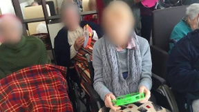 Betrügerbande misshandelt Senioren in „Horrorhaus“