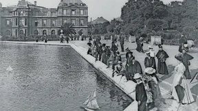 Ins Mieder geschnürt, von Enge befreit