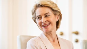 Von der Leyen warnt vor unfairem Umgang mit Polen