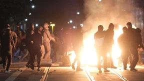 Radmuttern an Privatautos von Polizisten gelöst