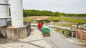 Der letzte Uran-Laster fährt vom Hof