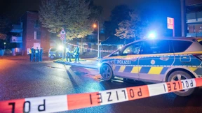 16-Jähriger soll Beamte mit Messer bedroht haben