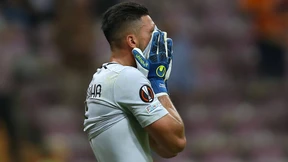 Ungläubige Gesichter nach Slapstick-Eigentor