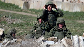 Nato beunruhigt über russische Truppenpräsenz 