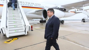 Ein Mann geht seinen Irrweg 