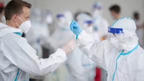 Was gegen die Corona-Pandemie wirkt