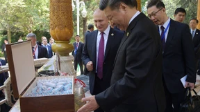 Da strahlt der chinesische Präsident