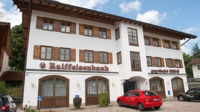 Vier von zehn Deutschen fürchten Strafzinsen