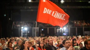 Eine Partei, zwei Parteien, keine Partei?