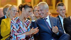 SPD hält noch an Feldmann fest