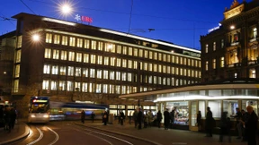 UBS führt Negativ-Zinsen ein