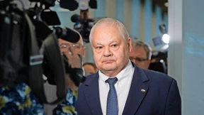 Polens Notenbankchef Adam Glapiński darf bleiben – vorerst