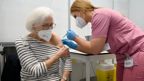 Zehn Millionen Auffrisch-Impfungen bis Jahresende