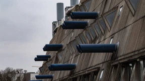 Exzellenz in Bruchbuden