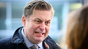 Früherer Mitarbeiter Krahs wegen Spionage angeklagt