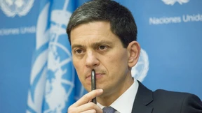 Zwischen Angela Merkel und George Clooney